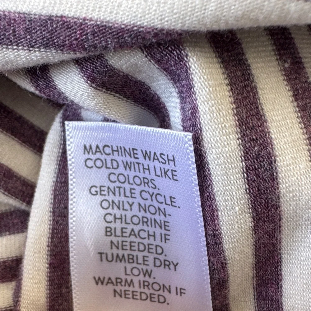 J.Jill Striped V-Neck Tee Violet Cream Pocket Stretch Knit Top - Size XL - NWT - Picture 7 of 7